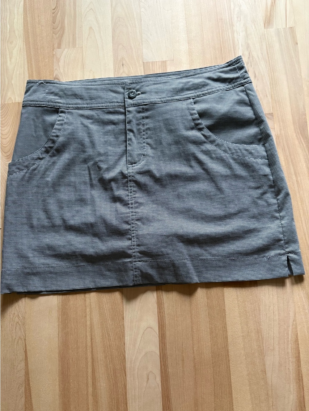 Avia Active Skort  (S-M)